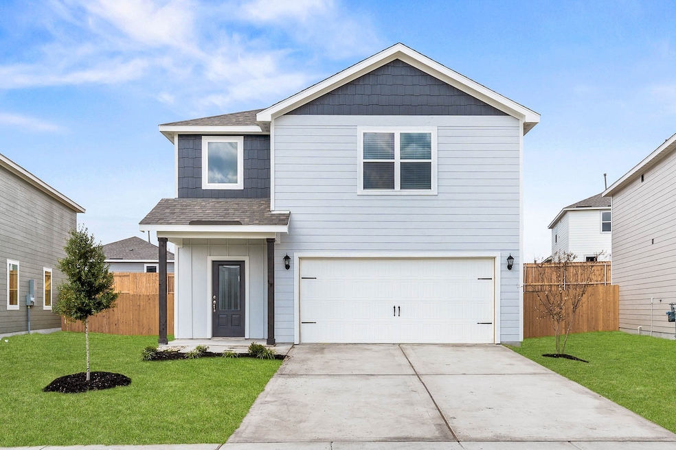 8313 Silverbow Dr, Ponder, TX 76259 - photo 1