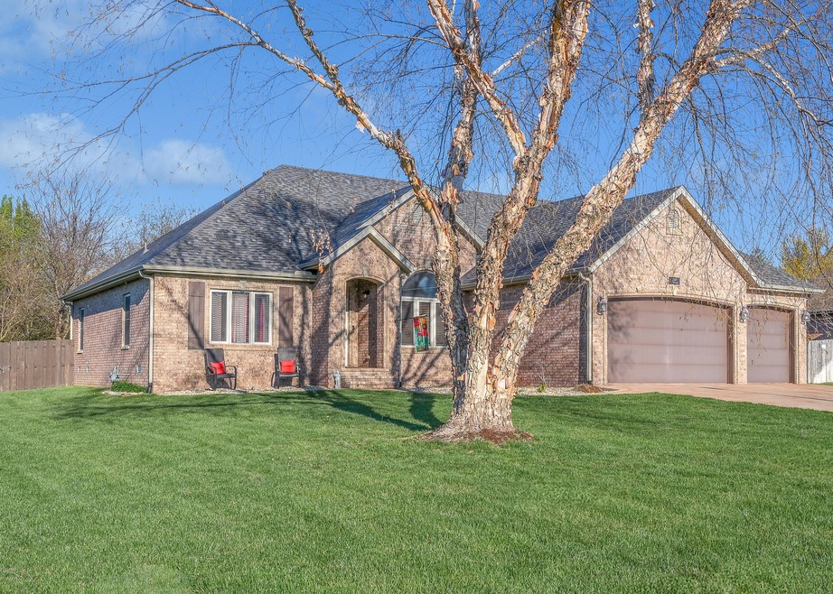 2341 S Marlborough Ave, Springfield, MO 65807 MLS 60264498