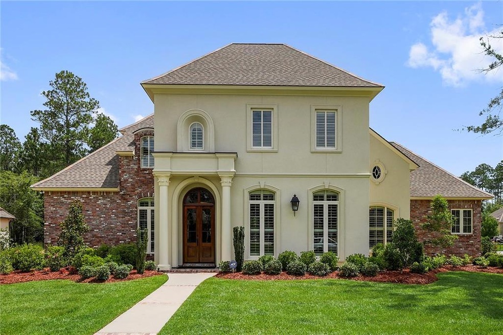 EXTERIOR FRONT