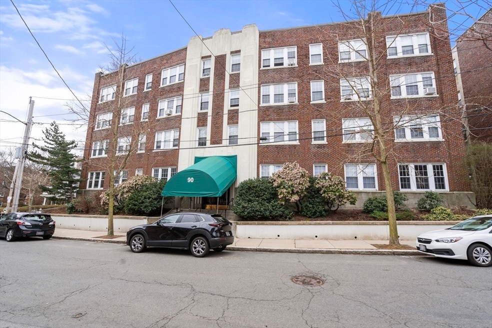 90 Kilsyth Rd unit 2, Brighton, MA 02135 - photo 1