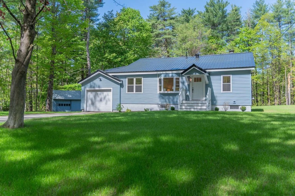 5 Wentworth Dr, Newton, NH 03858 - photo 1