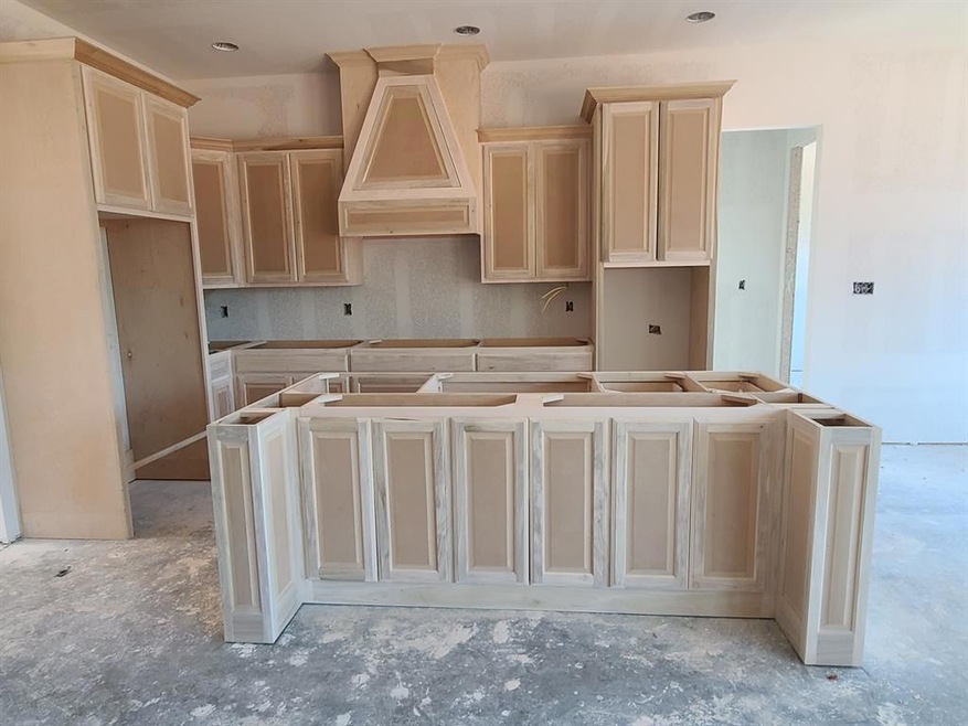 15092 Golf Dr, Whitney, TX 76692 - photo 1