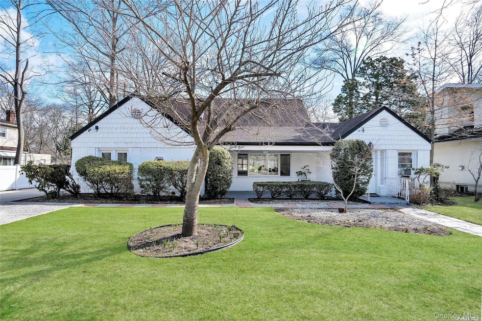 Pending $1,250,000 • Co-Listing Agent
