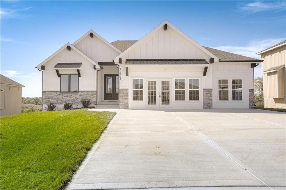 12505 N Arbor Way, Platte City, MO 64079 - photo 1