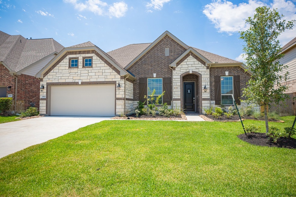 19111 Blooms Rise Dr, Tomball, TX 77377 - photo 1