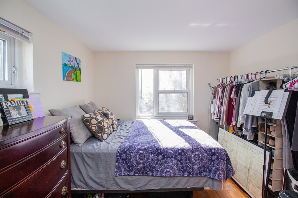 105 Chestnut St unit 6, Brookline, MA 02445 - photo 1