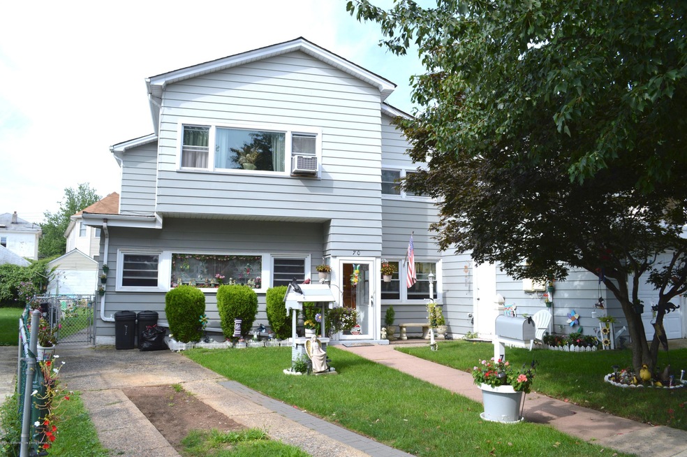 70 Stobe_Exterior 2