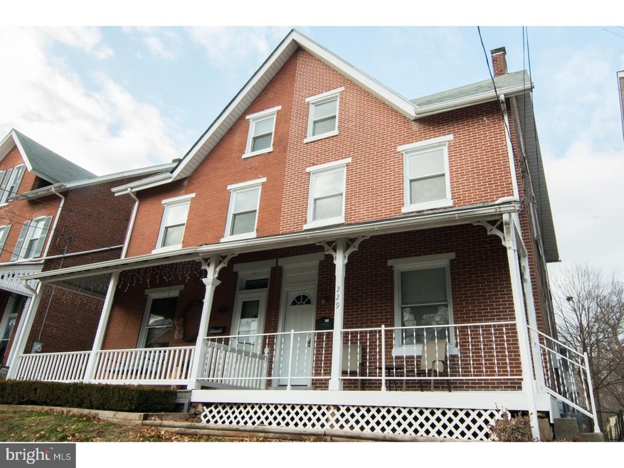 229 Yost Ave, Spring City, PA 19475 - photo 1