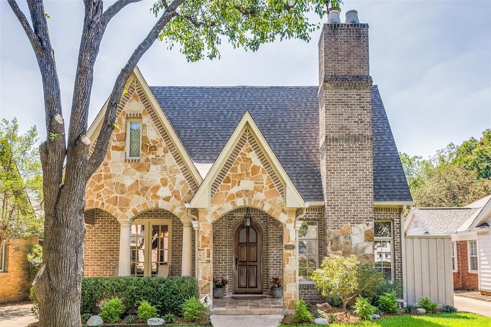 5542 Monticello Ave, Dallas, TX 75206 - photo 1