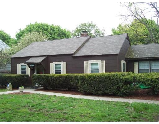 32 Van Roosen Rd unit 1, Newton Center, MA 02459 - photo 1