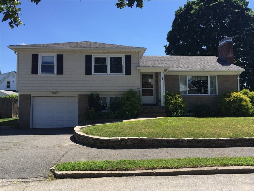 46 New Hampshire St, Cranston, RI 02920 - photo 1