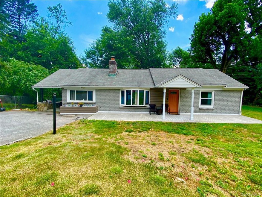 12 Clarion Ct, Newburgh, NY 12550 - photo 1