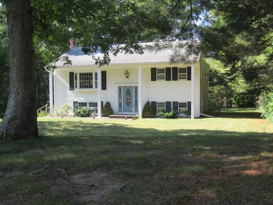 3 Pheasant Ln, Bourne, MA 02534 - photo 1