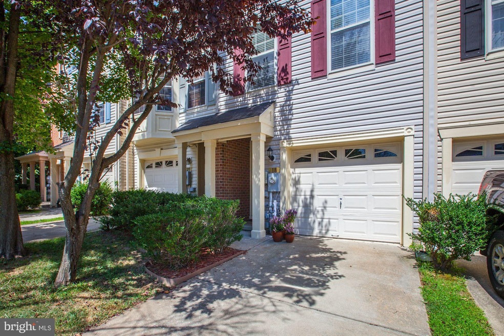 18 Bailey Ln, Owings Mills, MD 21117 - photo 1