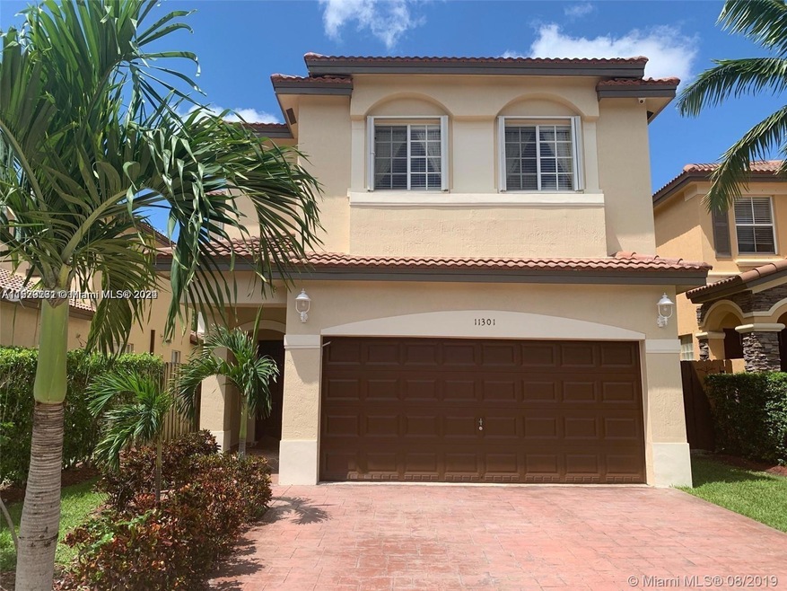 11301 NW 44th Terrace, Doral, FL 33178 - photo 1