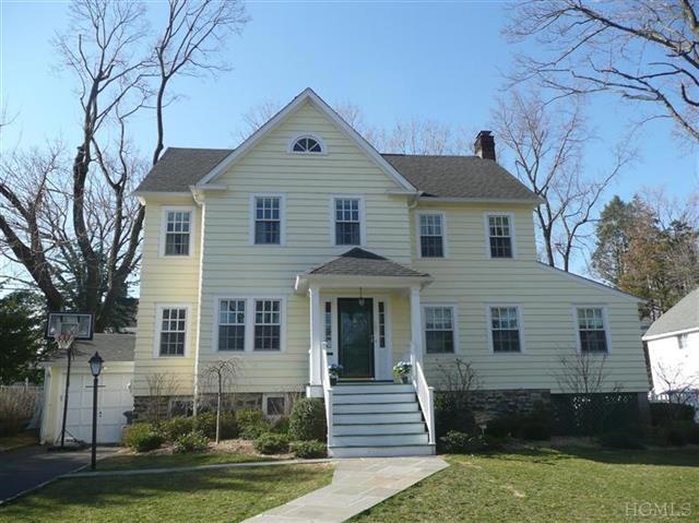 197 Pondfield Rd W, Bronxville, NY 10708 - photo 1