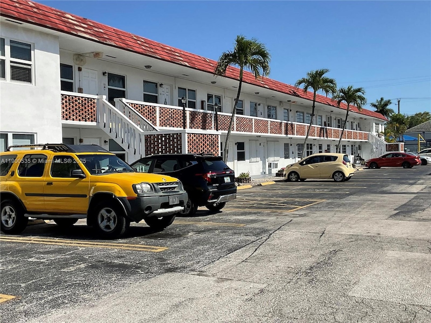 22 SE 3rd Terrace unit 18, Dania, FL 33004 - photo 1