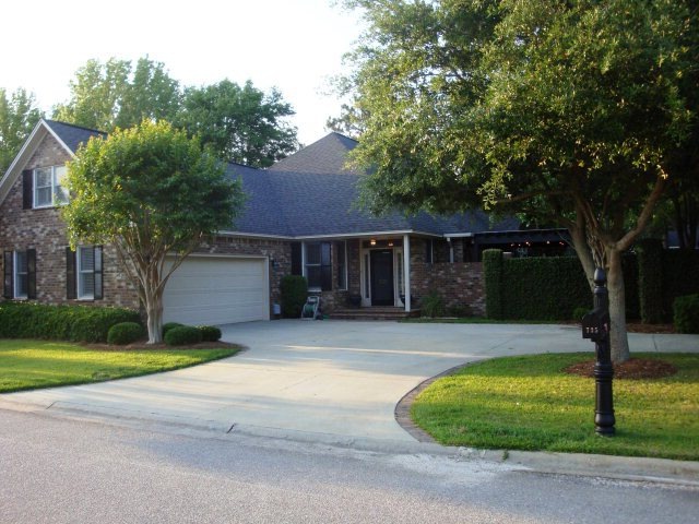 735 E Glouchester Dr, Sumter, SC 29150 - photo 1