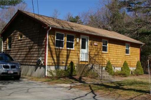 368 Forest St, Rockland, MA 02370 - photo 1