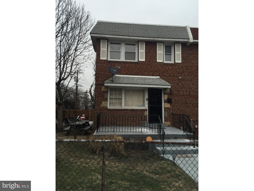 352 Raritan St, Camden, NJ 08105 - photo 1