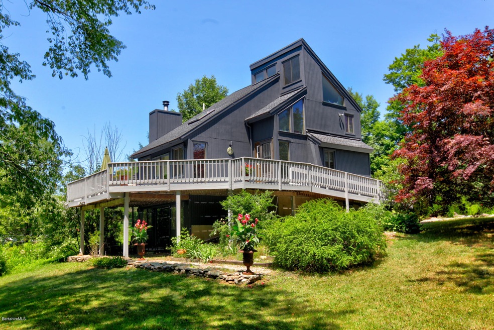 21 Sandisfield Rd Sandisfield_ _ 1