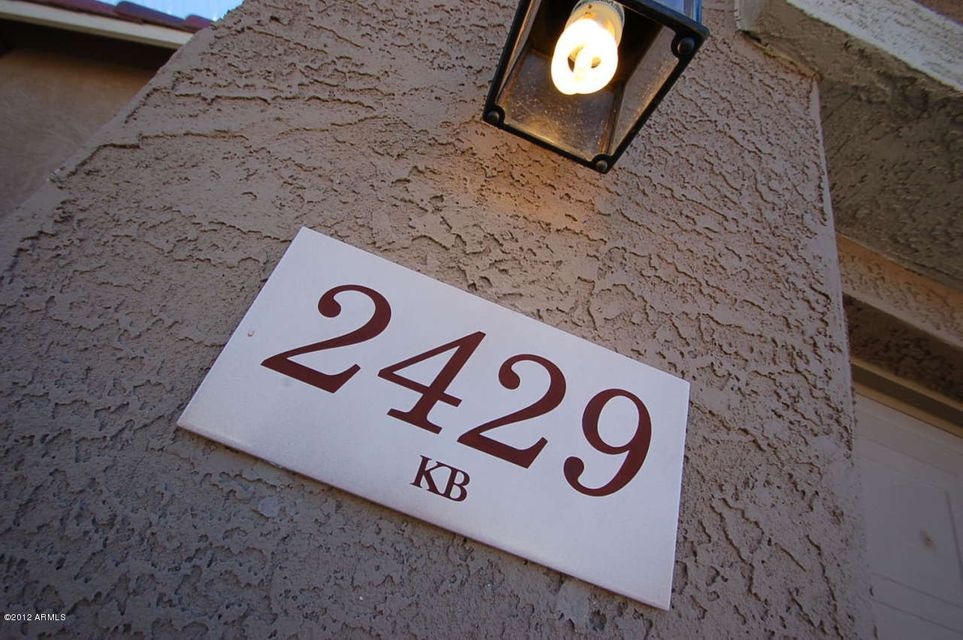PhotoOct26,120324AM