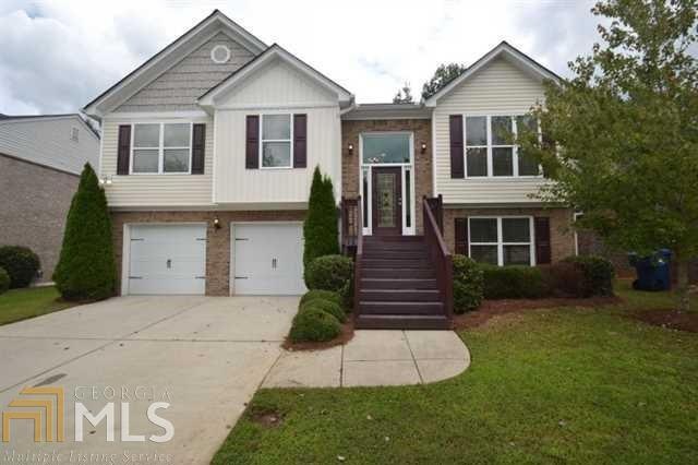 1977 Peach Shoals Cir, Dacula, GA 30019 - photo 1