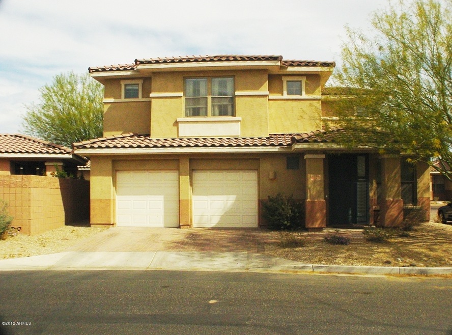 Beautiful Home in Palm Valley
