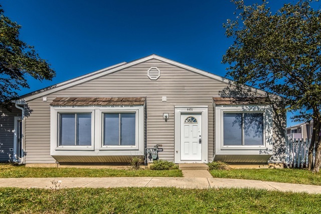 4491 Provincetown Dr, Country Club Hills, IL 60478 - photo 1
