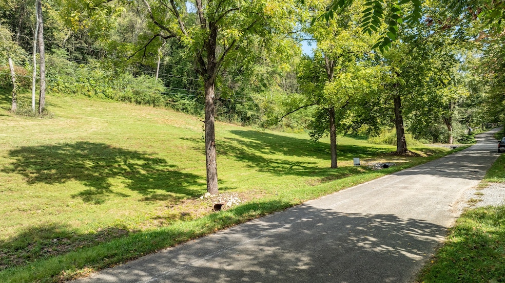 0 Roy Dodson Rd unit RTC2706582, Columbia, TN 38401 - photo 1