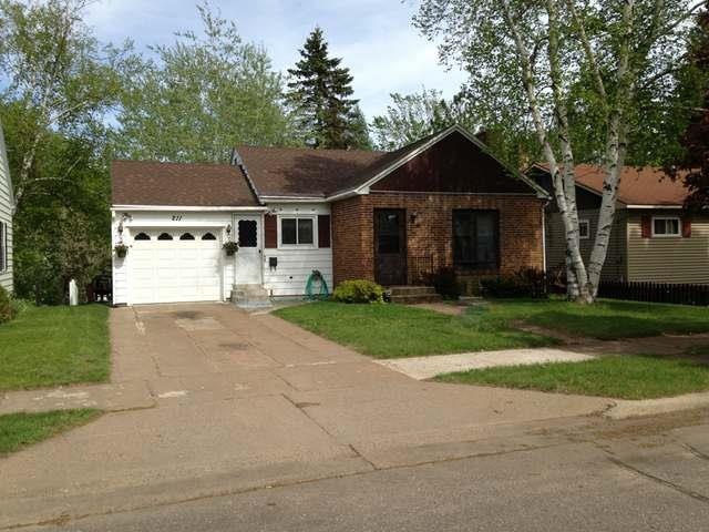 211 S 4th St, Tomahawk, WI 54487 - photo 1