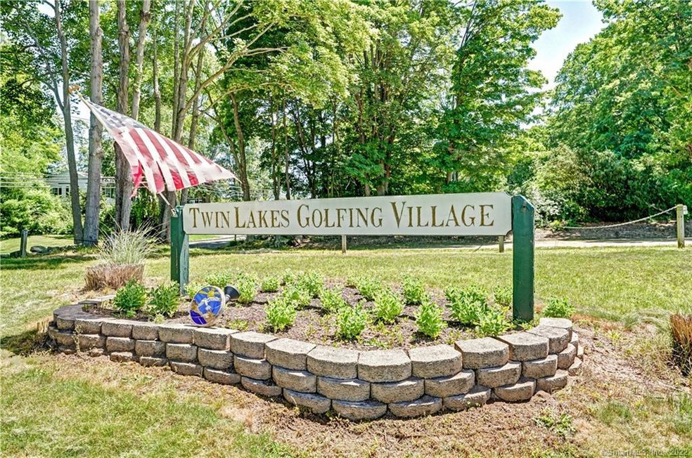239 Twin Lakes Rd unit E, North Branford, CT 06471 - photo 1