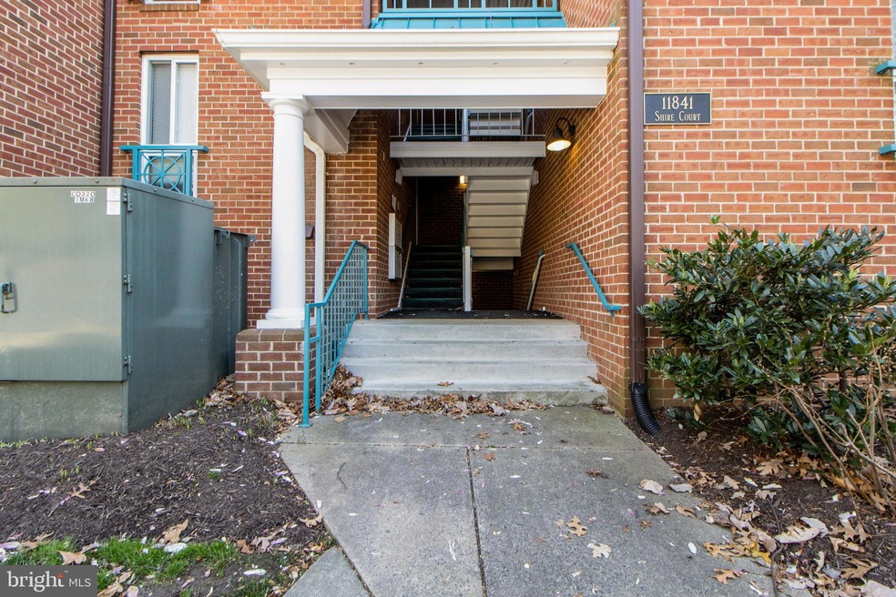 Hunters Woods Village unit 21B, Reston, VA 20191 - photo 1