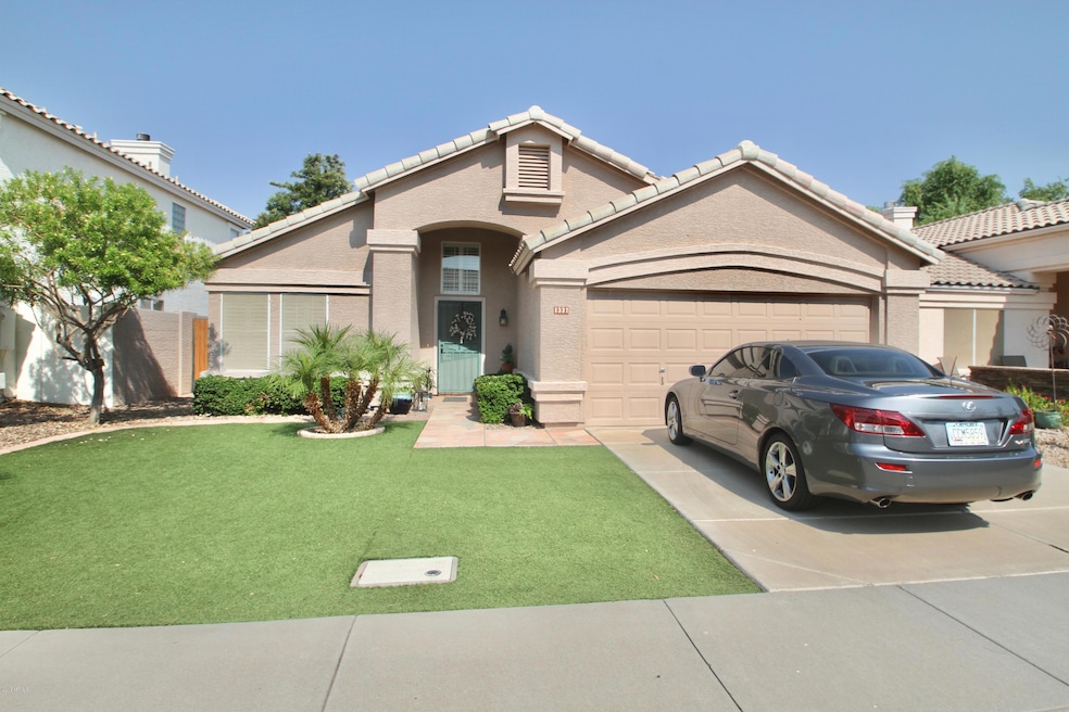 1337 N Palmsprings Dr, Gilbert, AZ 85234 - photo 1