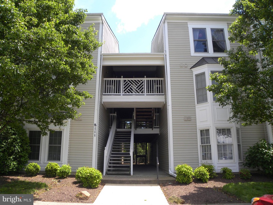 8111 Lacy Dr unit 202, Manassas, VA 20109 - photo 1
