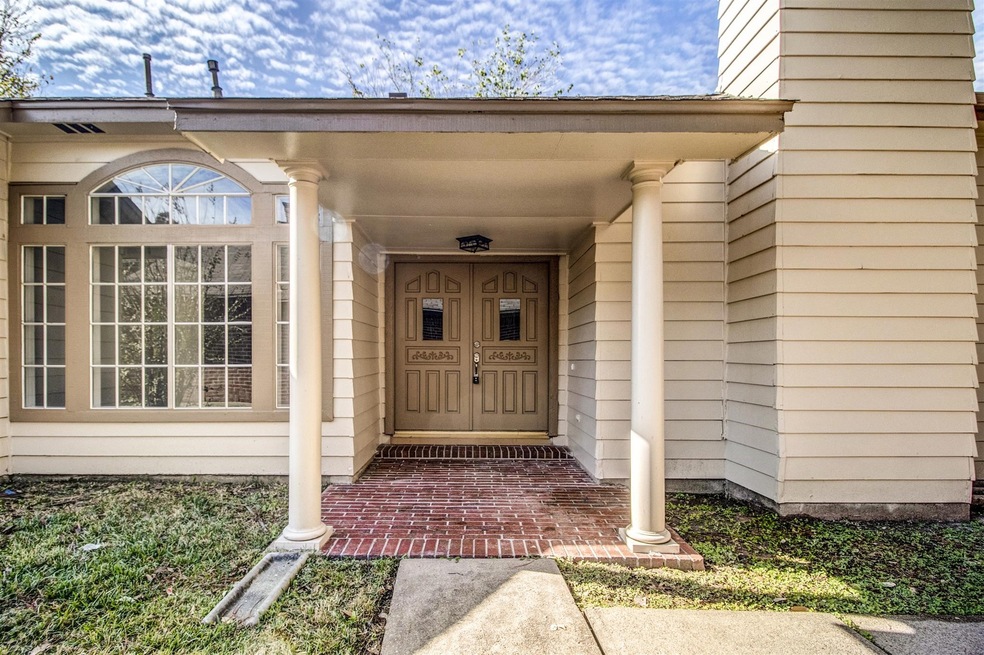 7138 River Garden Dr, Houston, TX 77095 - photo 1