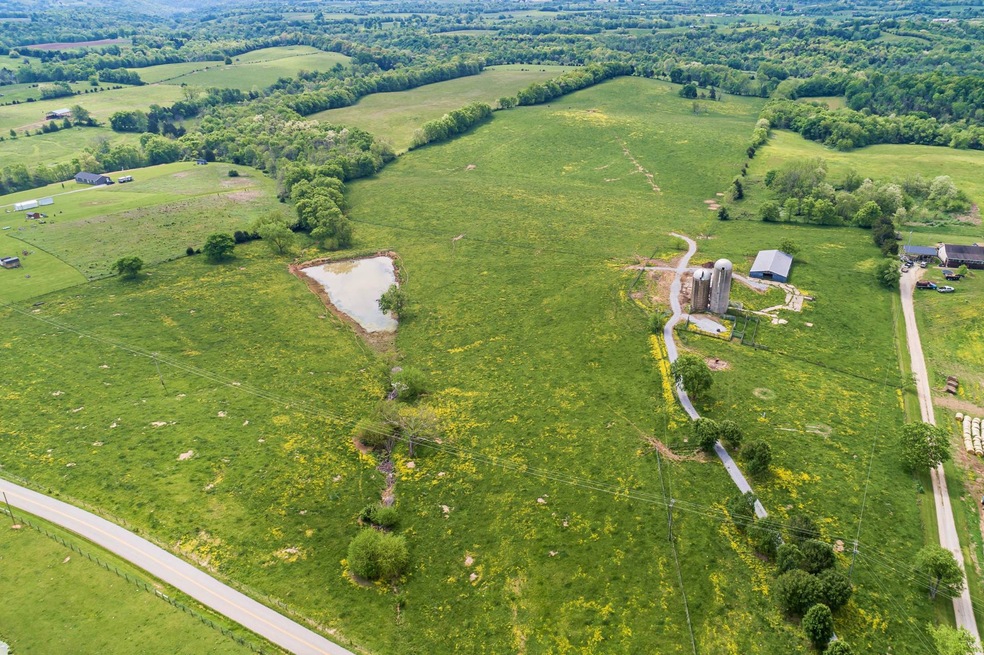 1510 Cummins Ferry Rd, Salvisa, KY 40372 - photo 1