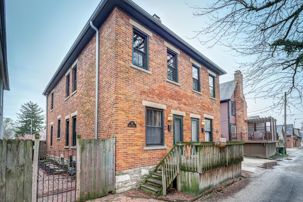 Welcome to 529 Briggs St!
