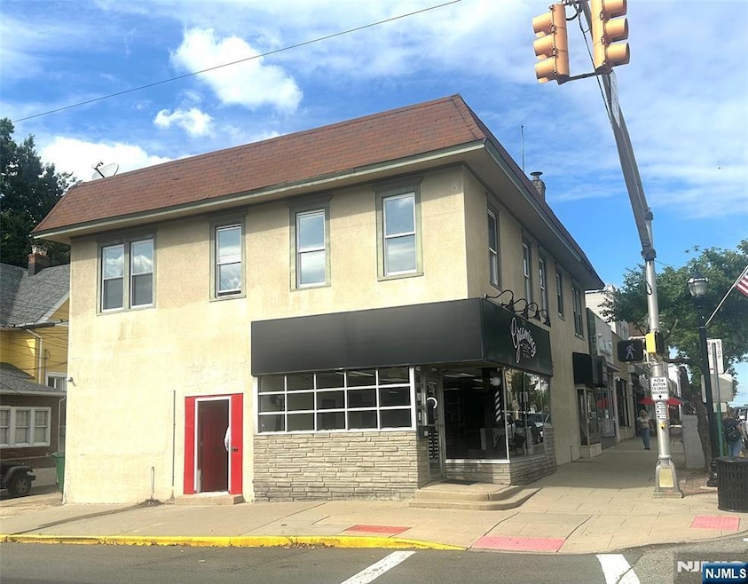 217 Boulevard unit 2B, Hasbrouck Heights, NJ 07604 - photo 1