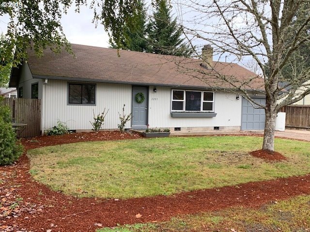 2201 Jeppesen Acres Rd, Eugene, OR 97401 - photo 1