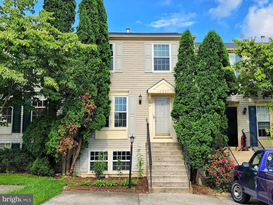 13931 Winding Ridge Ln, Centreville, VA 20121 - photo 1