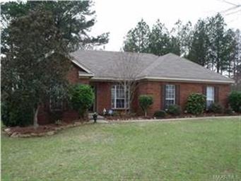 Beautiful home situated on a cul de sac lot!