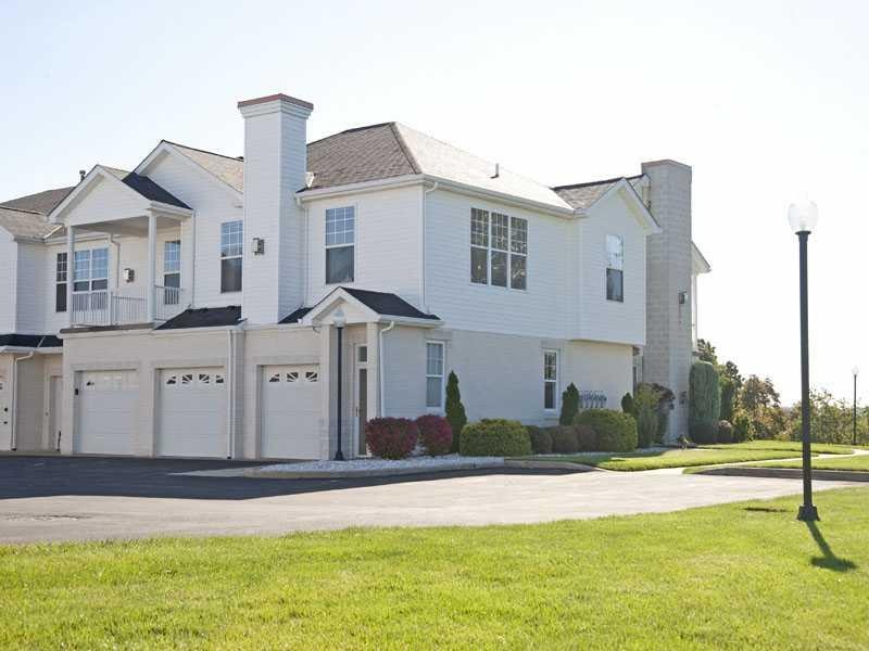 Exterior Front. Because this condo is an end-unit 