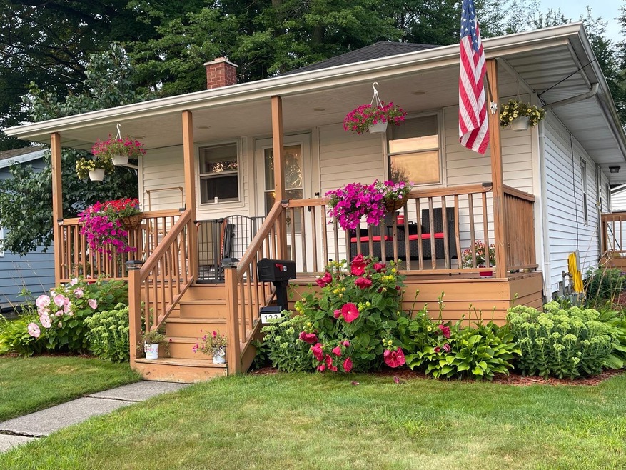 123 Warsaw St, La Porte, IN 46350 - photo 1