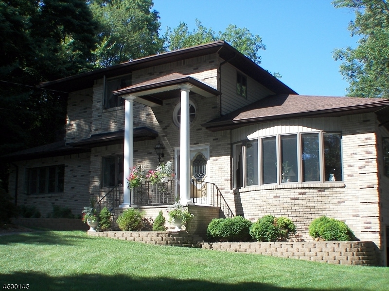 42 Kalson Rd, Gillette, NJ 07933 - photo 1