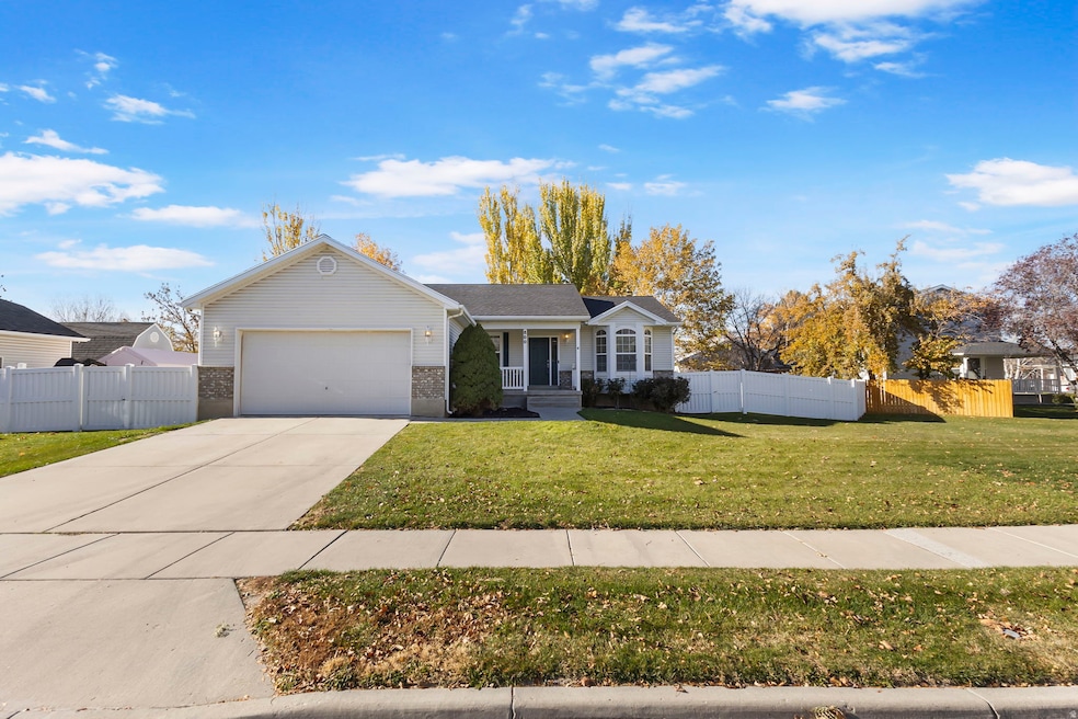 800 Country Club Dr, Stansbury Park, UT 84074 - photo 1