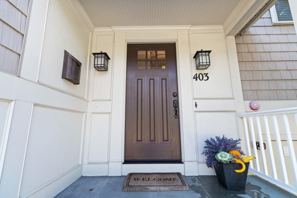 403 Hunnewell St unit 403, Needham Heights, MA 02494 - photo 1