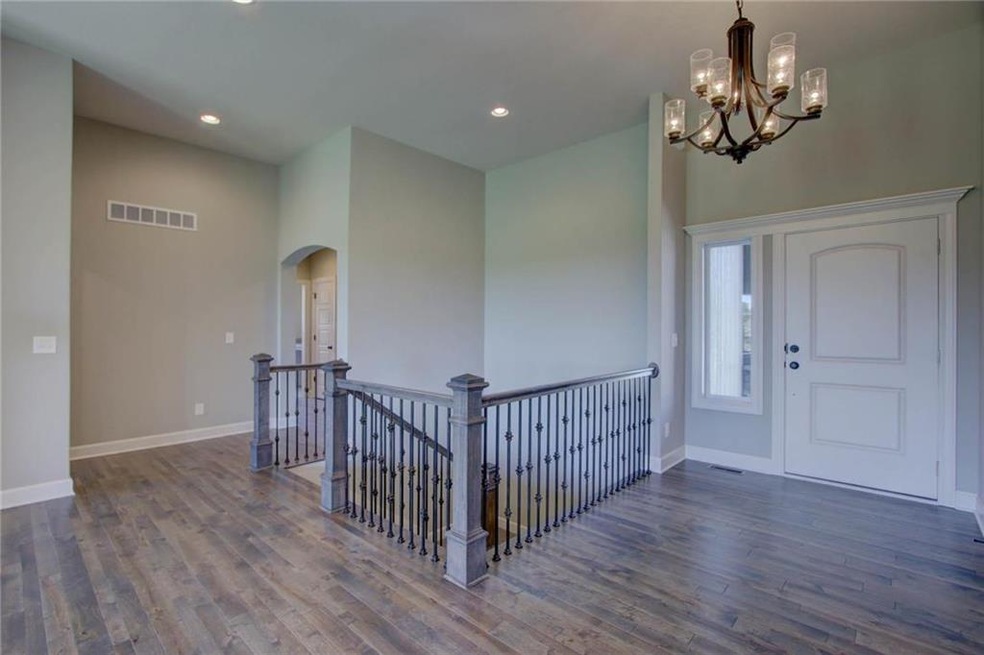 19421 W 201st St, Spring Hill, KS 66083 - photo 1