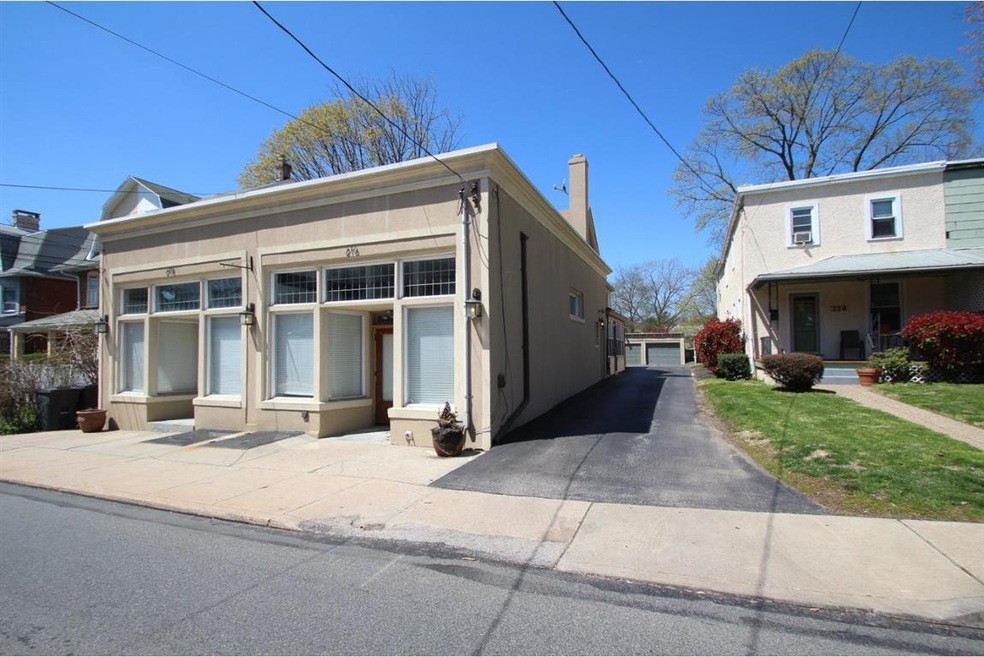 216 Ardmore Ave unit REAR, Ardmore, PA 19003 - photo 1