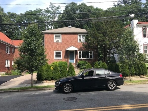 452 Lowell Ave unit 1, Newtonville, MA 02460 - photo 1